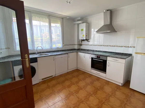 Chalet adosado en Calle Río Ugalde, 26, Lakua - Foto 11