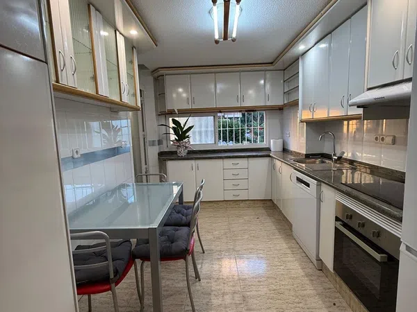 Piso en avenida Pío Baroja, 17 - Foto 7