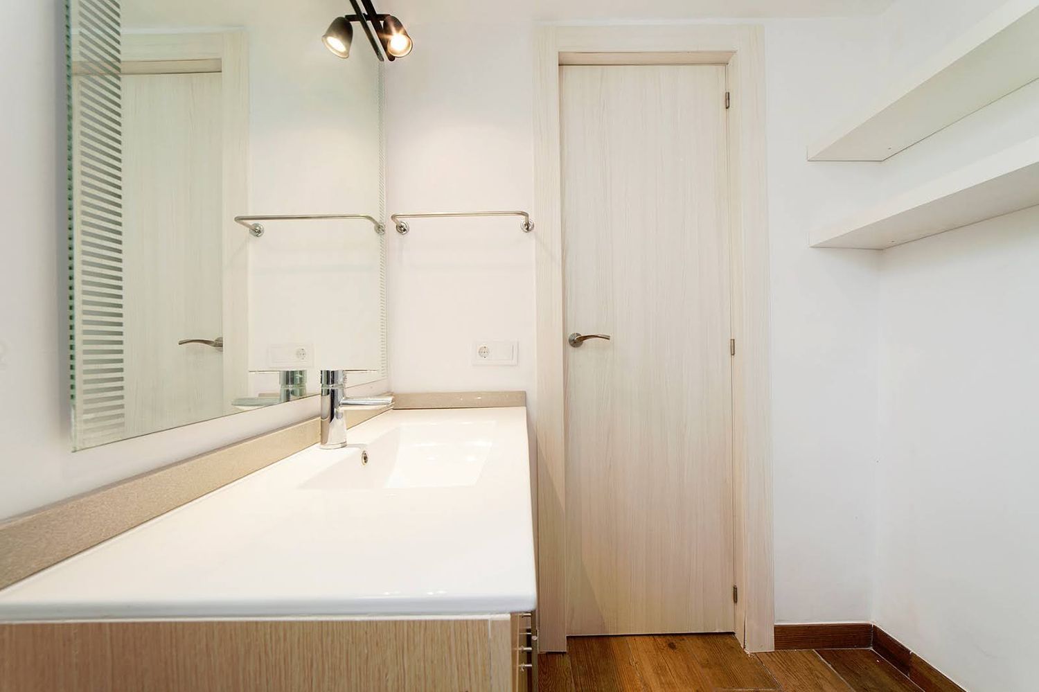 Piso en calle d' Antonio Ponz, 114 - Foto 17