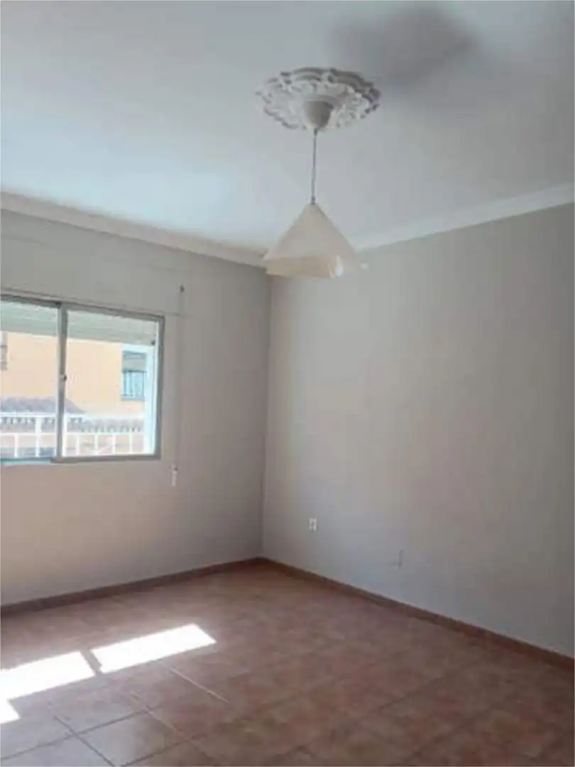 Piso en Los Prados - Foto 4