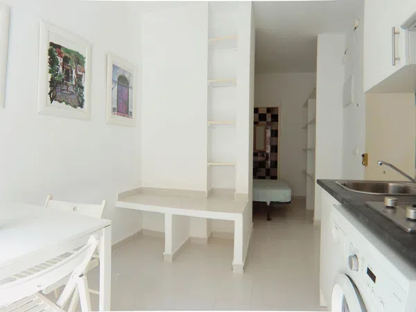 Estudio en Calle de Antonio Zamora, Puerta del Ángel - Foto 1