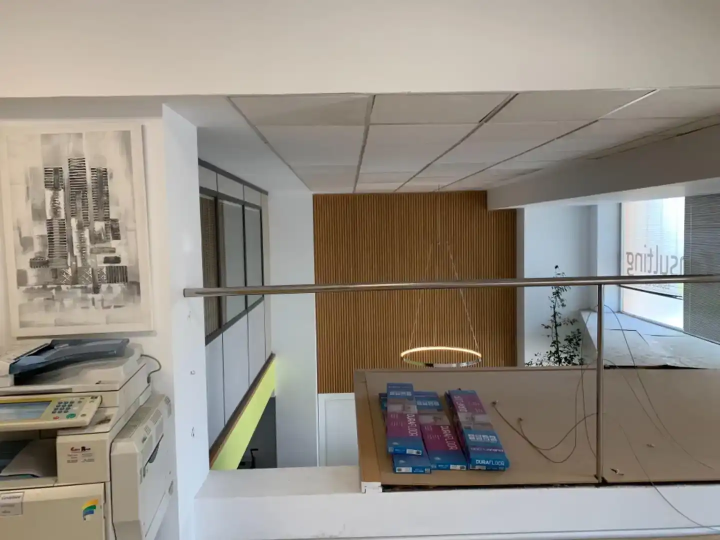 Local comercial en  Calle Mercedes Llopart 8 - Foto 8