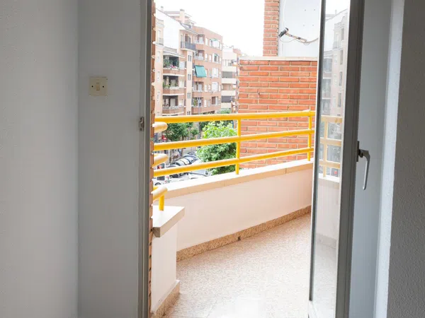 Piso en Avenida Ricardo Carapeto Zambrano, 37 - Foto 1