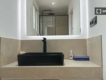 Piso en L'Hospitalet de Llobregat - Foto 4