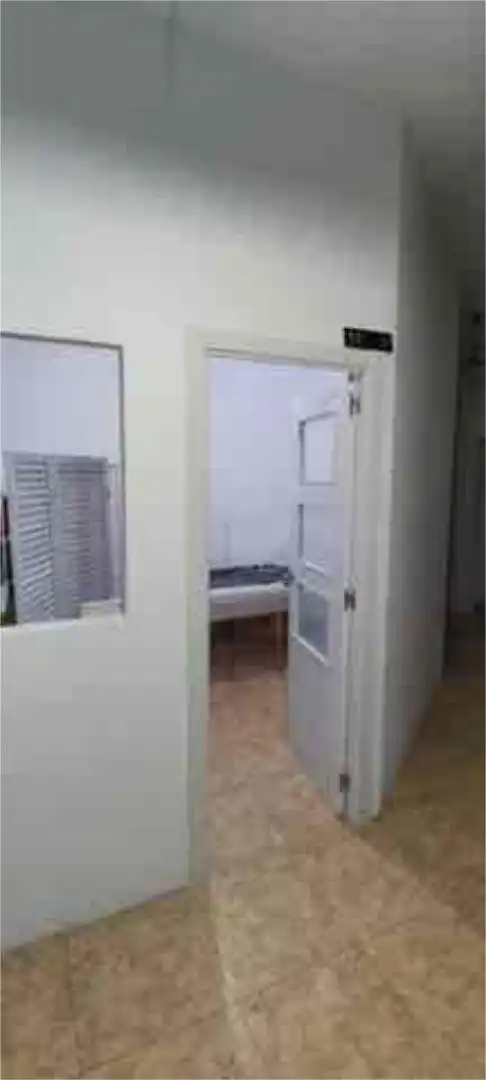 Local comercial en Carrer Sant Jaume - Foto 4