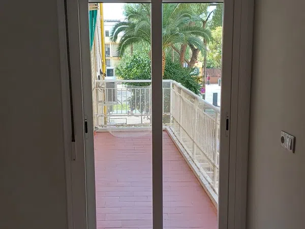 Piso en avenida Eduardo Dato, 43