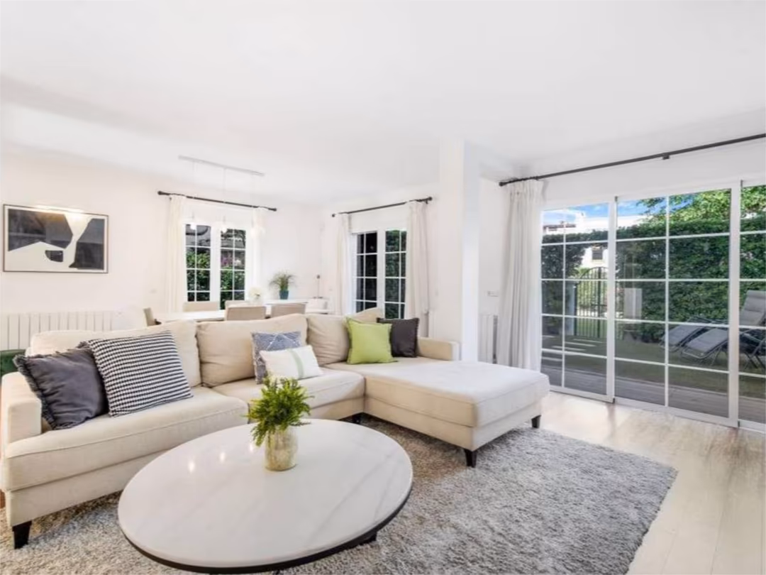 Planta baja en  Paseo Marítimo 5 - Foto 8