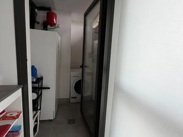 Piso en avenida de Fernando Abril Martorell, 28 - Foto 9