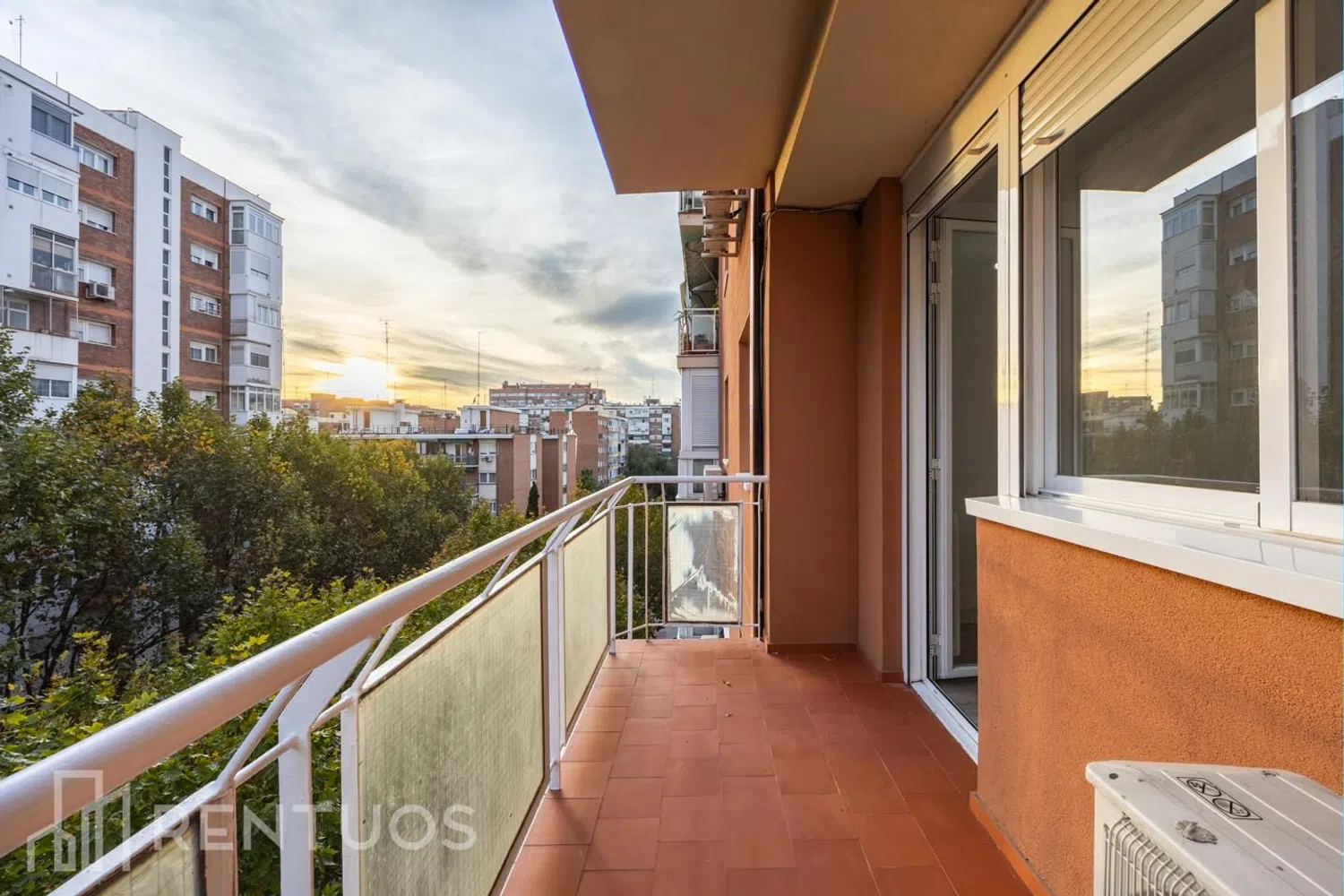 Piso en calle Comandante Benítez - Foto 3