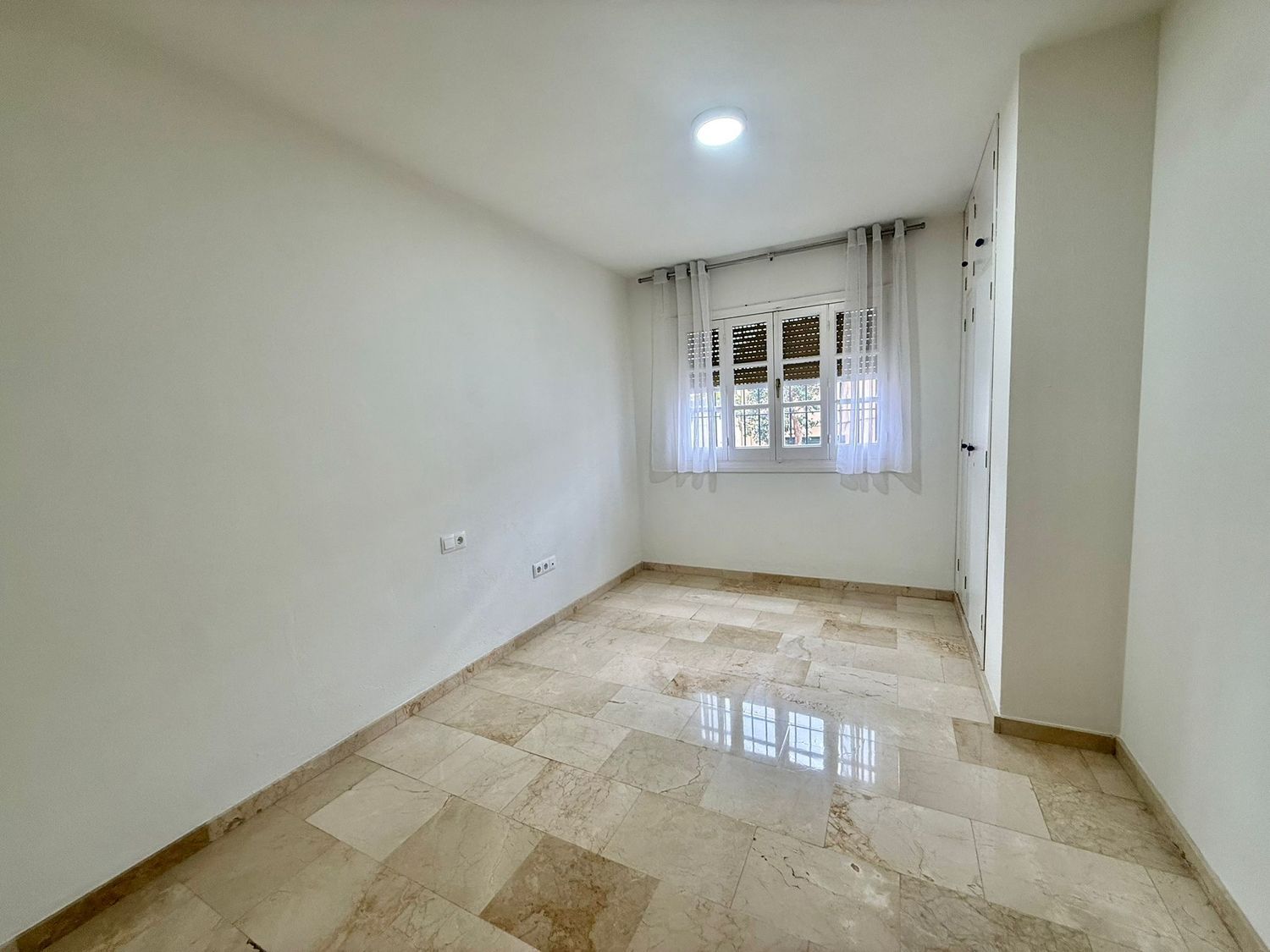 Piso en avenida Juan Sebastián Elcano, 109 - Foto 14