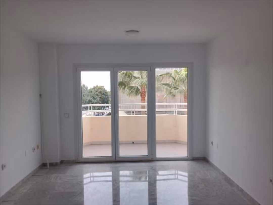 Piso en Paseo Marítimo - Foto 9