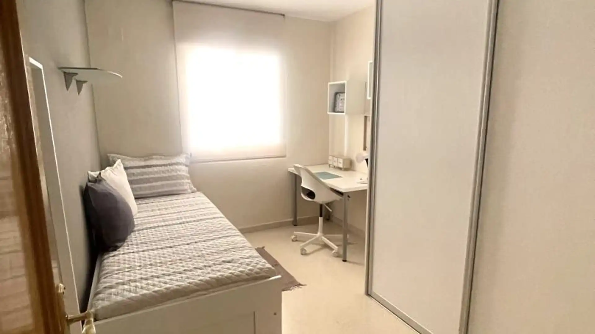 Piso en  Calle Andrómeda 9 - Foto 14