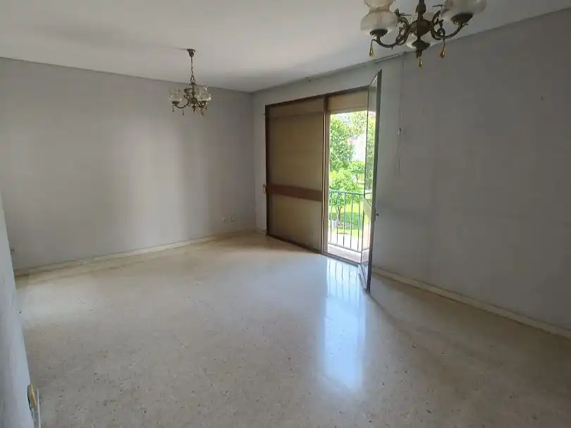 Piso en  Avenida de los Almogávares 1 - Foto 6