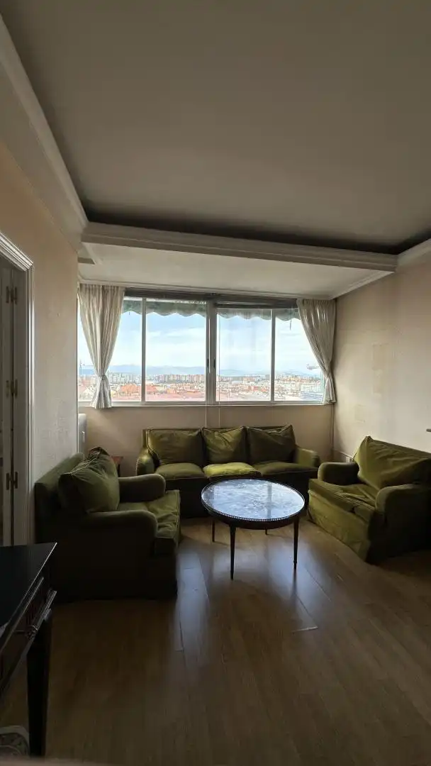 Piso en  Calle del Azahar 3 - Foto 4