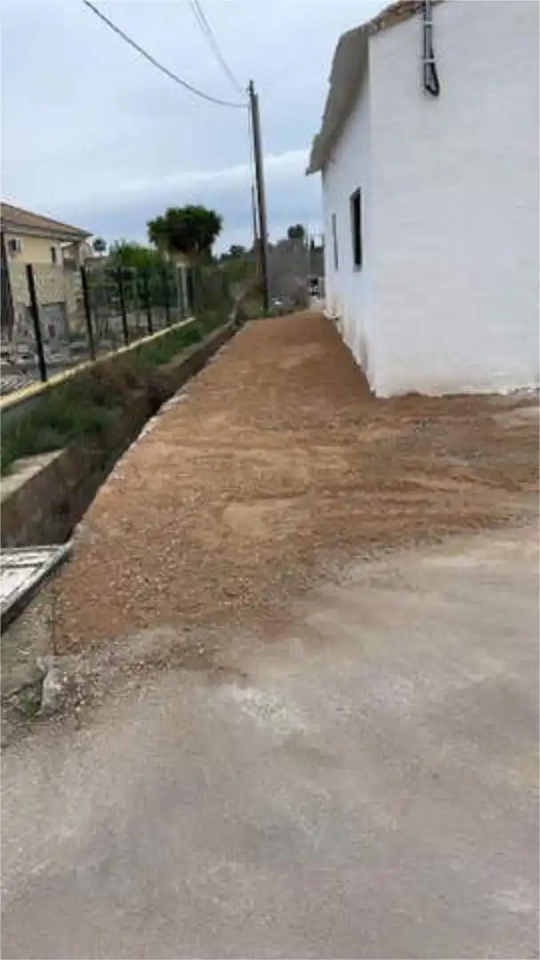 Casa adosada en Carril del fraile - Foto 2