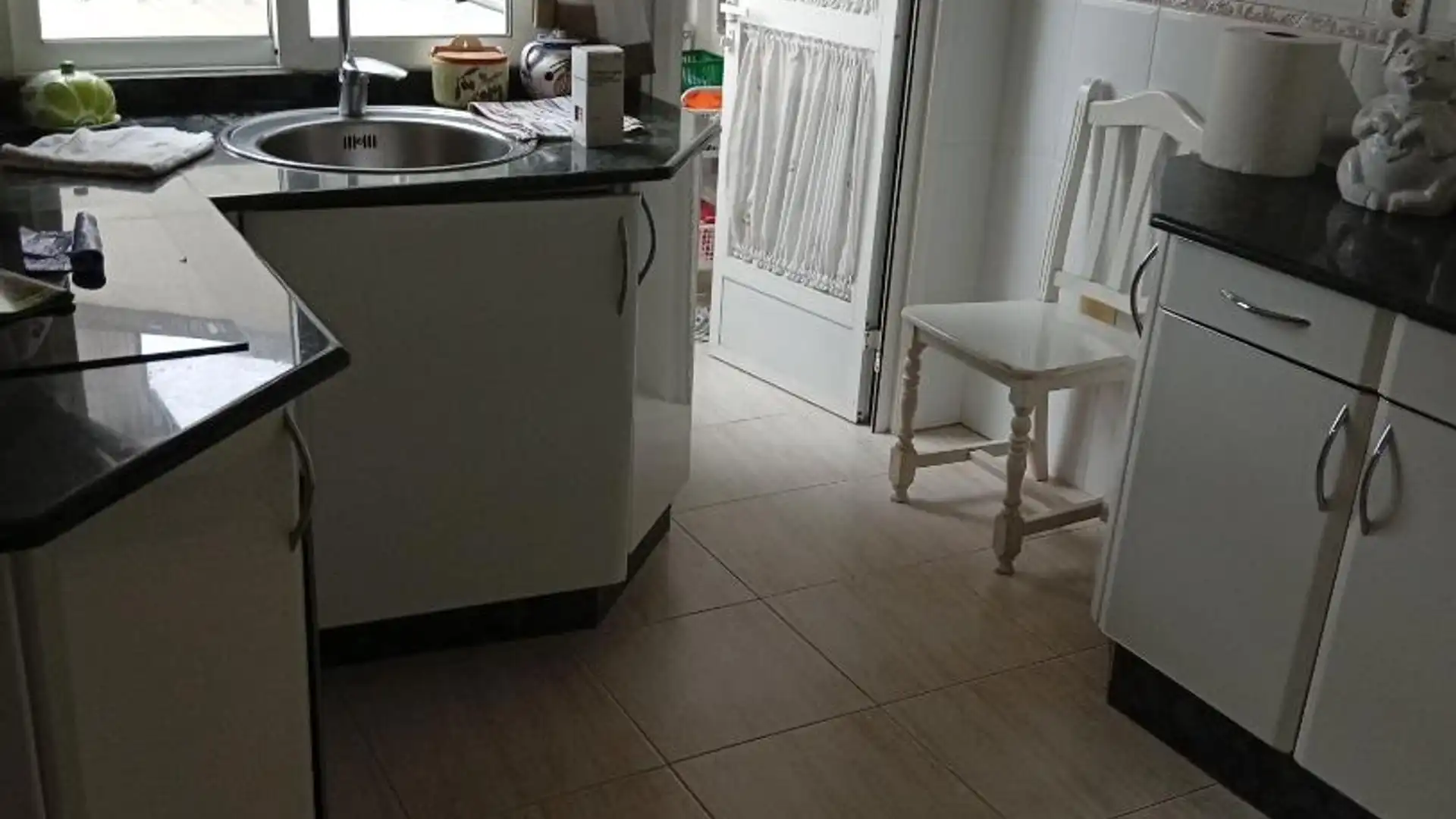 Piso en calle Rúa de Venezuela 18 - Foto 2