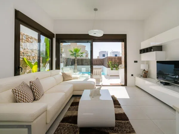 Casa o chalet independiente en Calle Cabo de la Nao, 20, Lomas de Cabo Roig - Foto 2