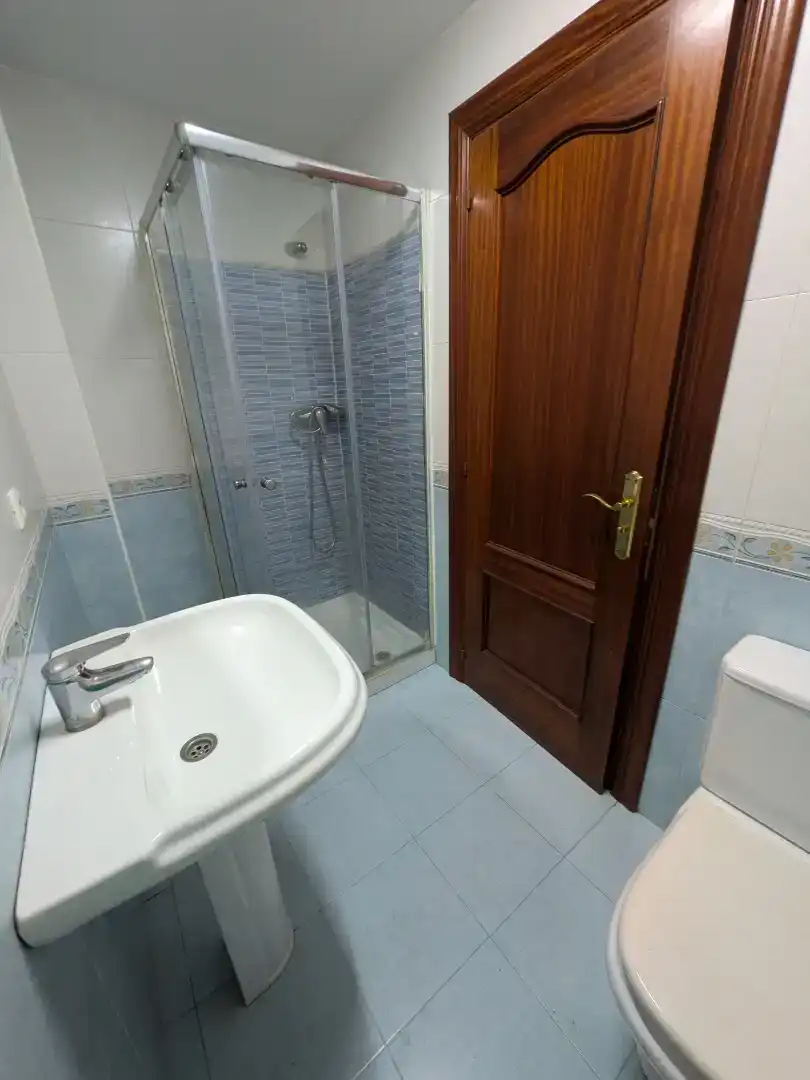 Piso en  Avenida José María de Pereda 10B - Foto 13
