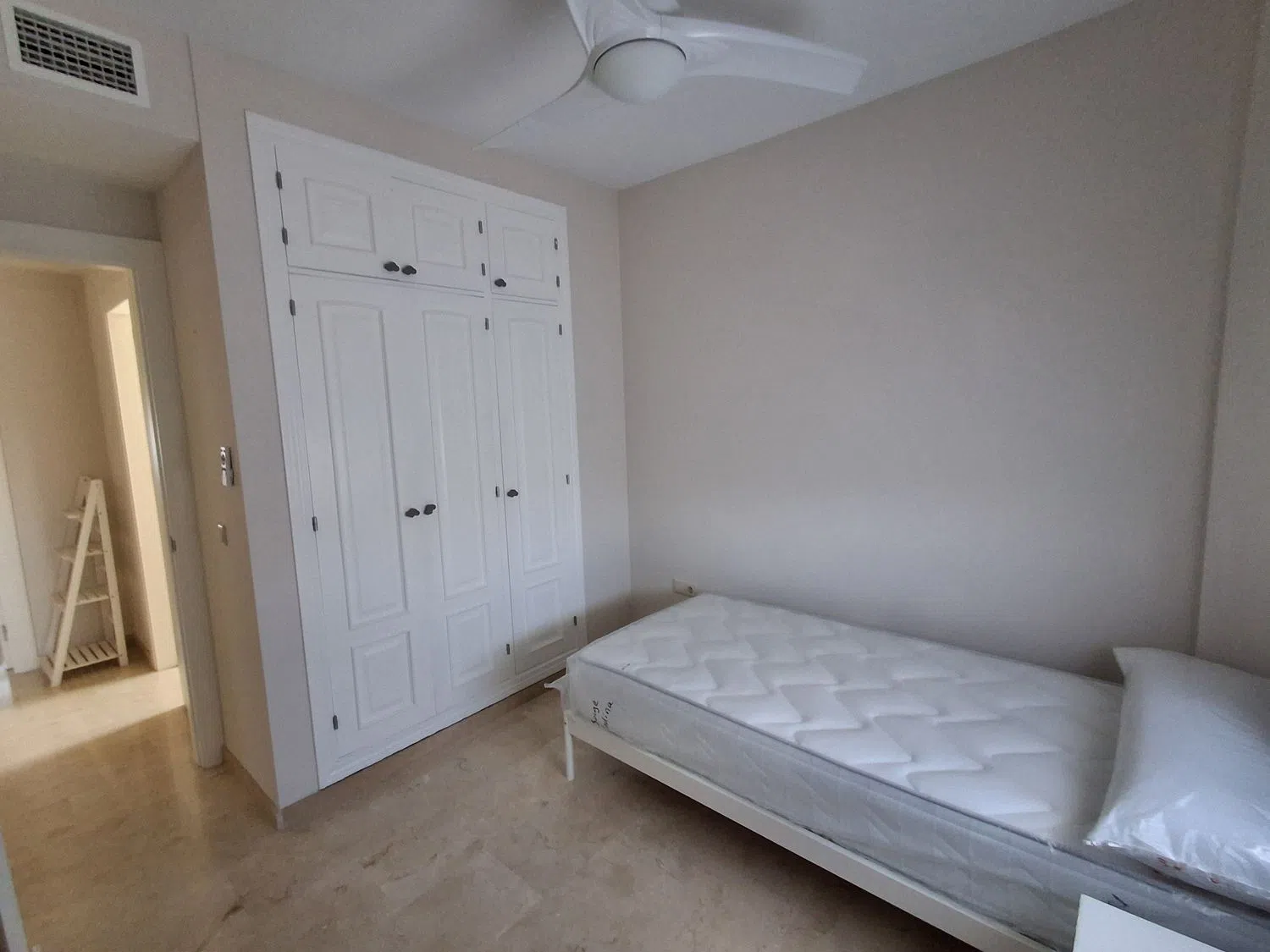 Chalet pareado en calle Irlanda, 3 - Foto 11