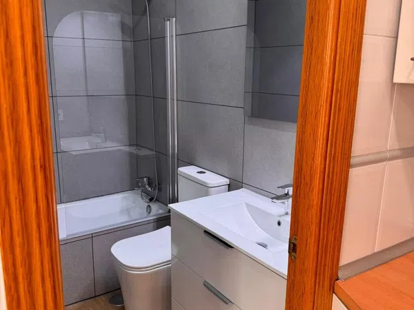 Estudio en Calle de Antonio López, Comillas - Foto 3
