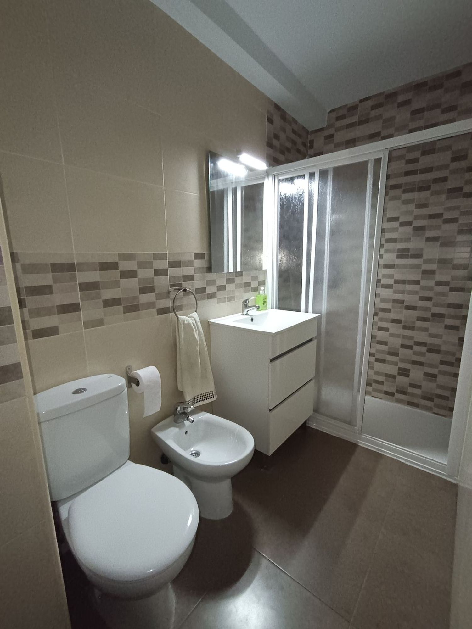 Piso en calle General Moscardó Guzmán, 8 - Foto 15