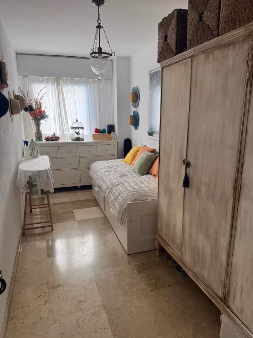 Piso en  Avenida de Kansas City 26 - Foto 3