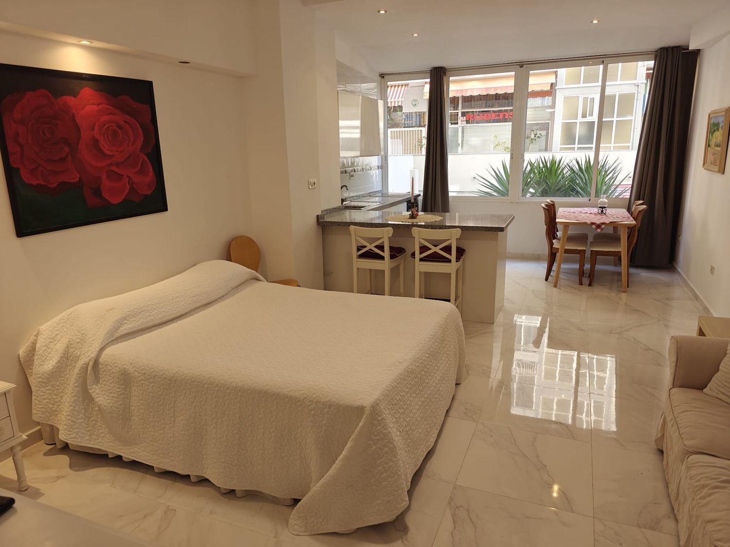 Estudio en Familia Betancourt y molina, 26 - Foto 1