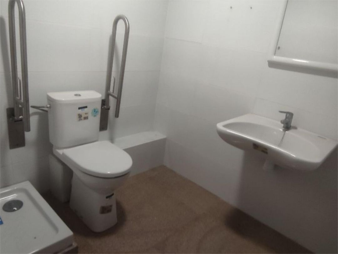 Piso en  Carrer del Doctor Olóriz 73 - Foto 2