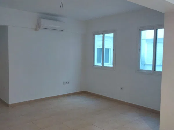 Piso en Calle Luis Montoto, 46, Luis Montoto - Santa Justa - Foto 2