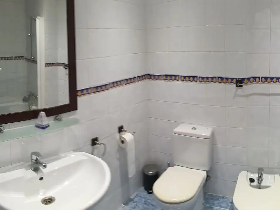 Piso en  Calle Alfarnate 9 - Foto 32