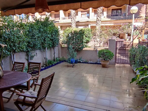 Chalet adosado en Barrio Beniferri