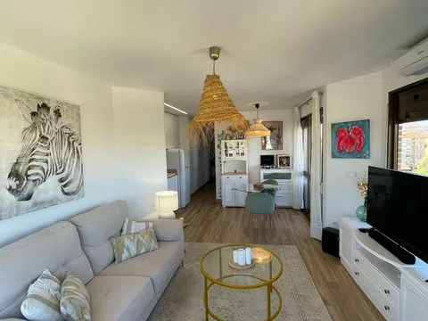 Piso en calle Isaac Albéniz, 10