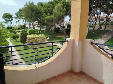 Piso en Urbanización Riomar - Foto 3