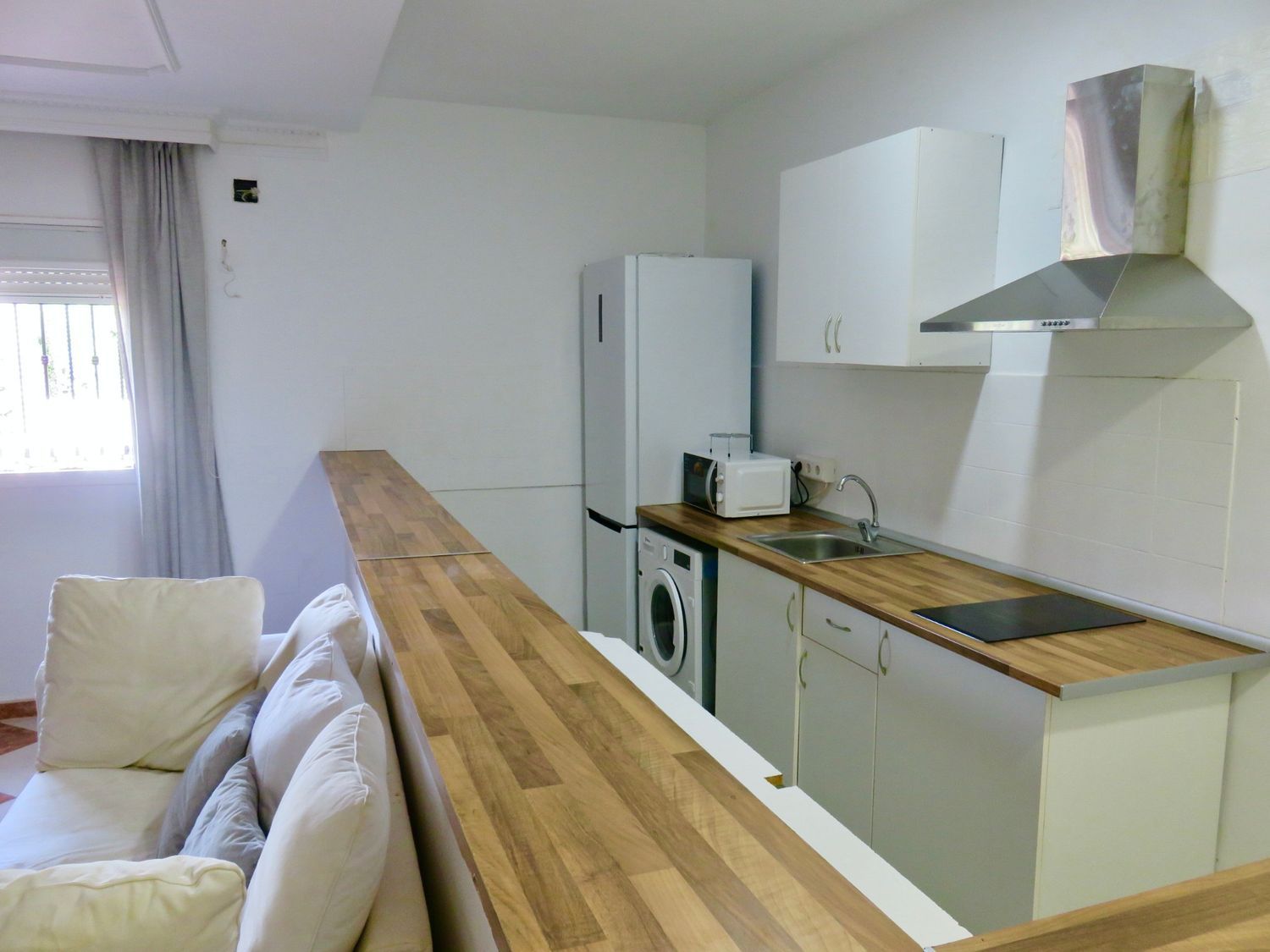 Estudio en Avenida Dolores Rodríguez de Aragón, 2, El Consul - El Romeral - Foto 3