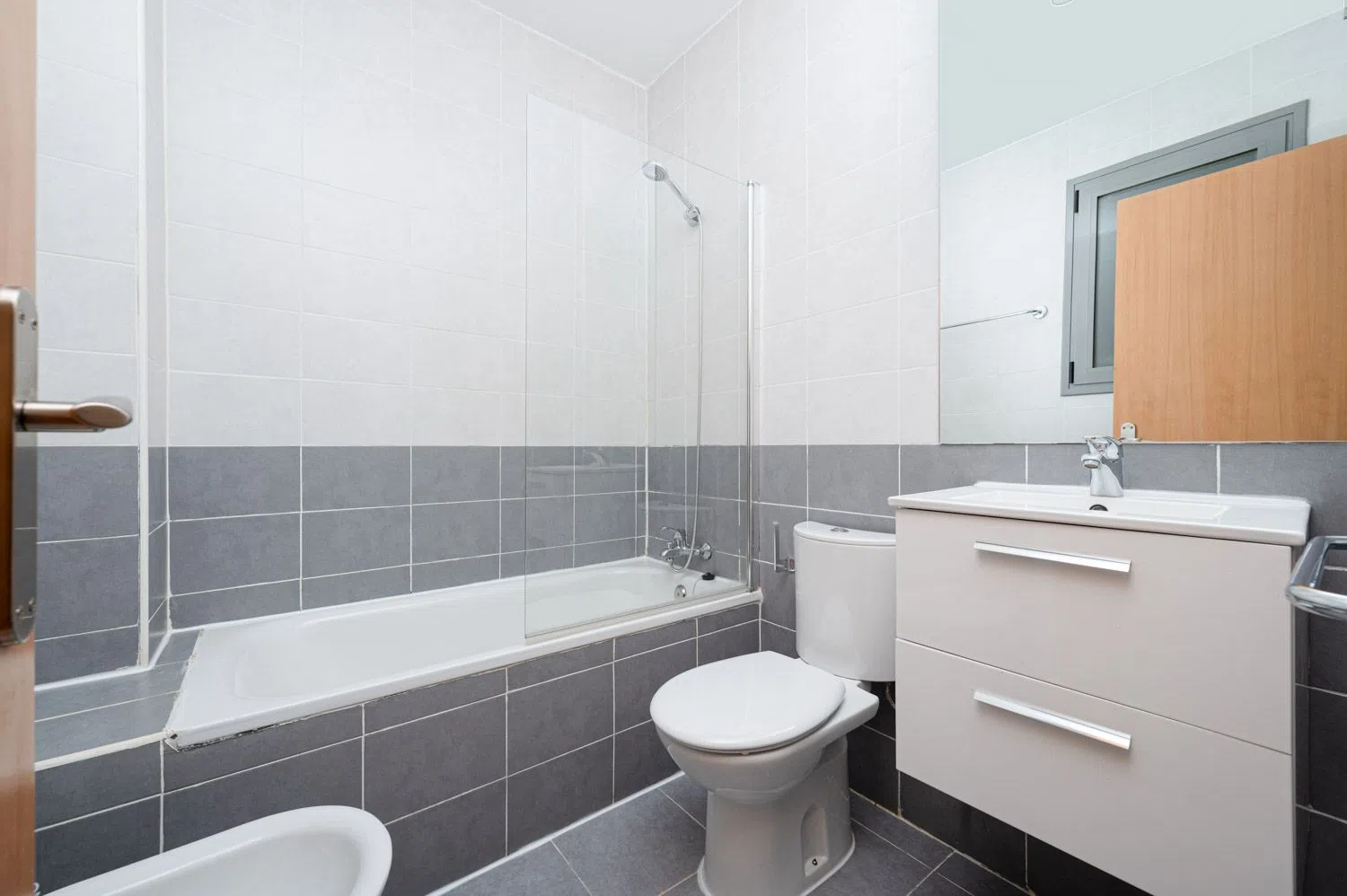 Piso en calle San Juan de Ortega - Foto 12