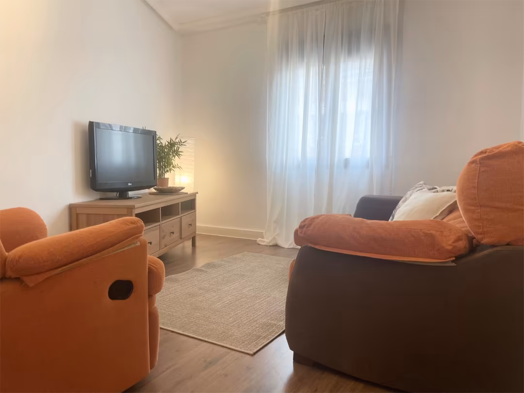 Piso en  Calle Aureliano San Román 33 - Foto 3