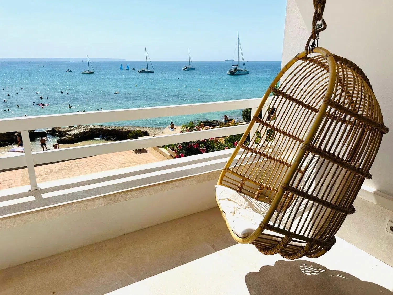 Piso en calle Guillem Díaz-Plaja, 5 - Foto 1