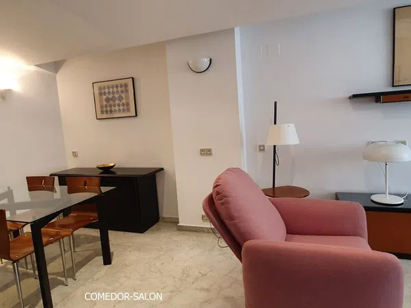 Piso en calle Reyes Católicos, 7 . 4º C - Foto 4