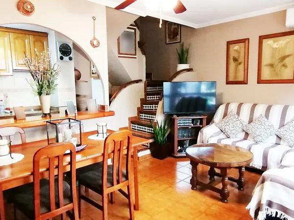 Chalet adosado en Calle Pla de l'Amerador, 6 - Foto 6