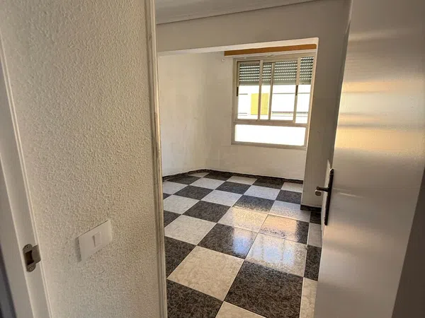 Piso en Calle dels Germans Vilafañe, 8, Zona Plaza Donoso Cortés - Avda Magdalena - Foto 26
