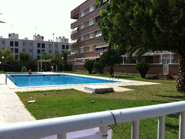 Chalet adosado en Calle del Pediatra Don Andrés Bru Ibarra, 5, Zona Deportiva-Nuevo Altabix - Foto 4
