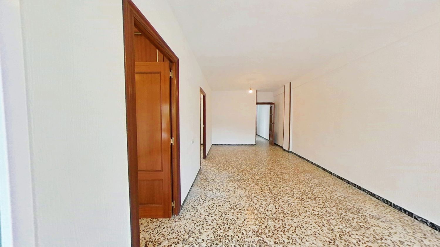 Piso en Carolinas Bajas - Foto 2