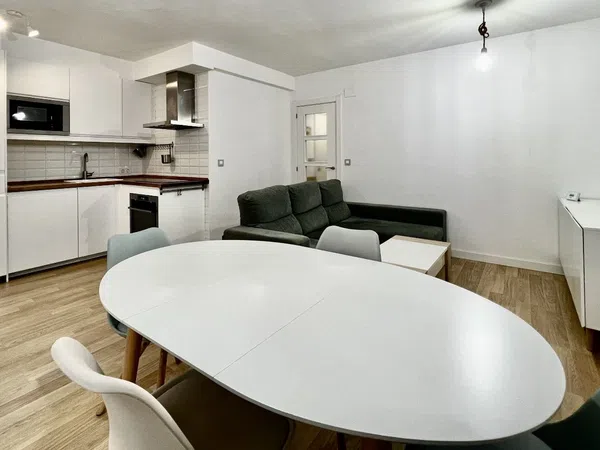 Piso en calle Errementari, 96