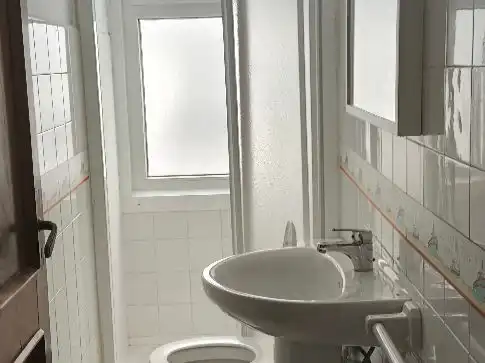 Piso en  Avenida de Rosalía de Castro 49 - Foto 3