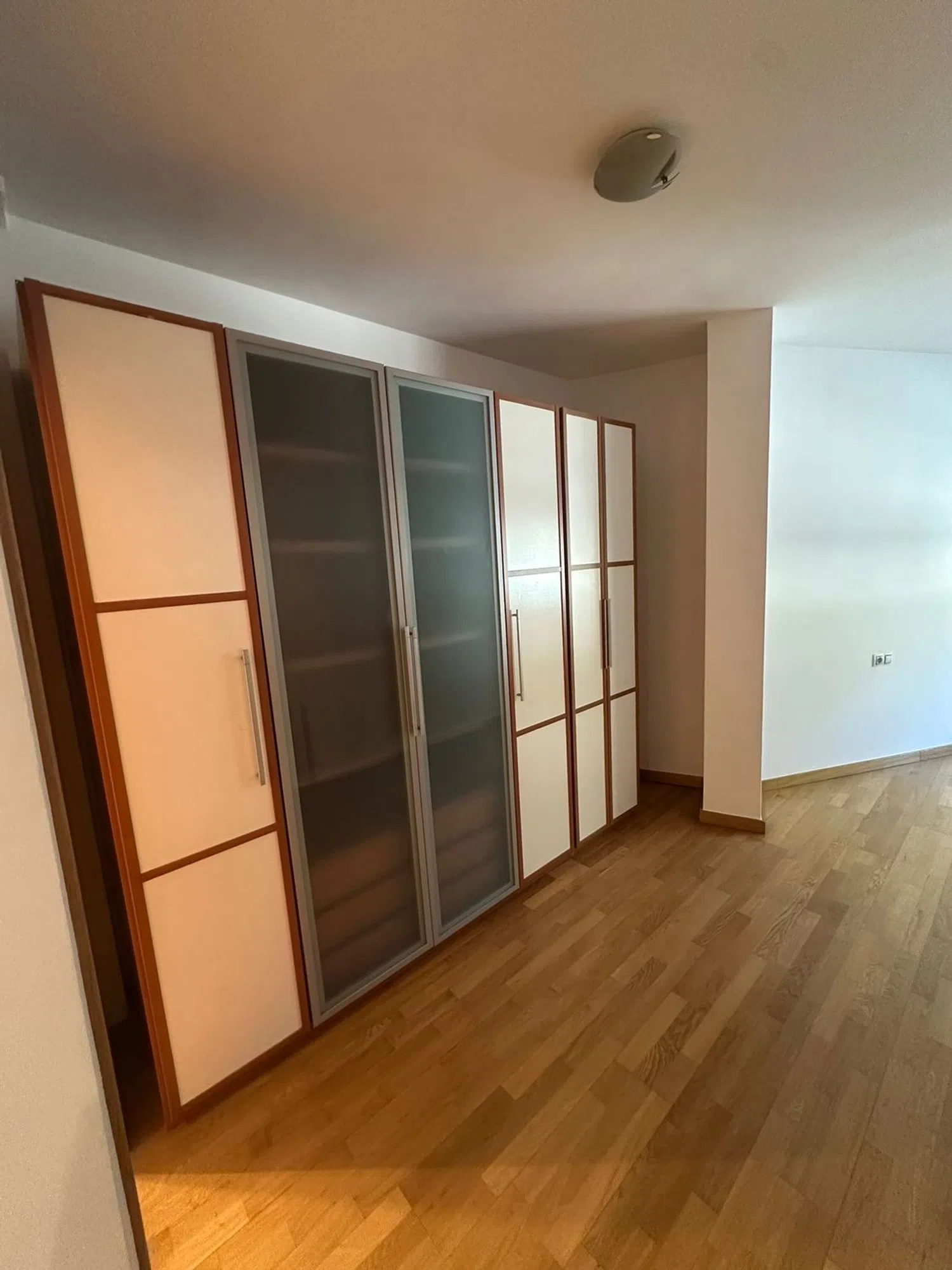 Piso en calle d'Ermengarda, 9 - Foto 2