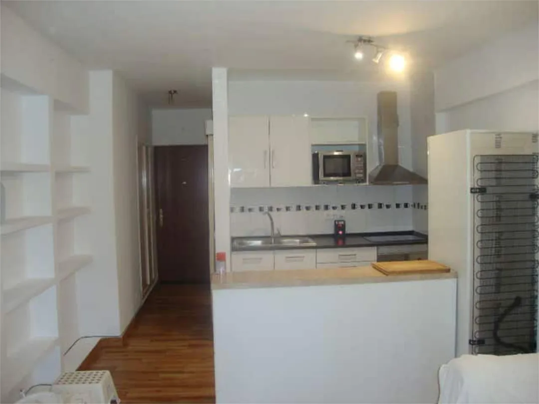 Estudio en costa de la calma - Foto 1