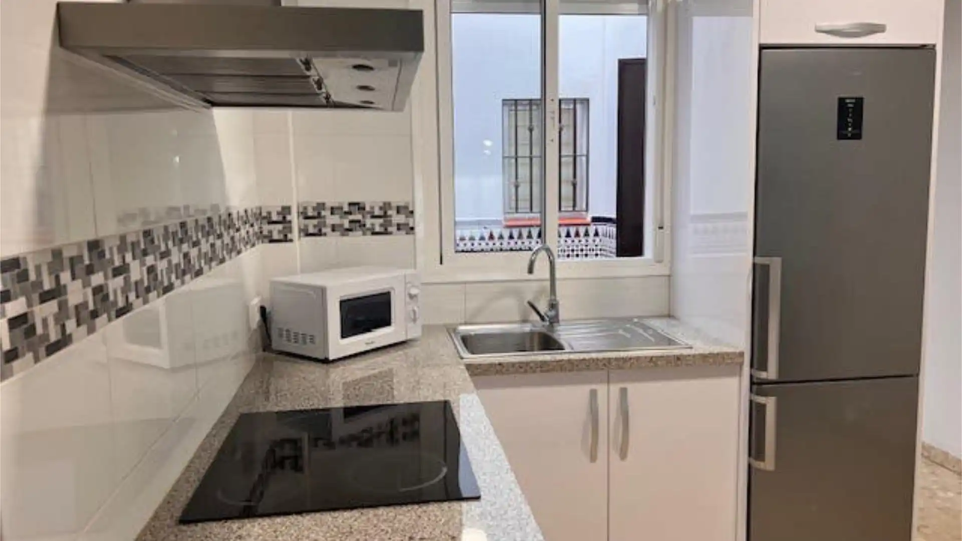 Piso en Cerca parada tren Canta el Gallo - Foto 3