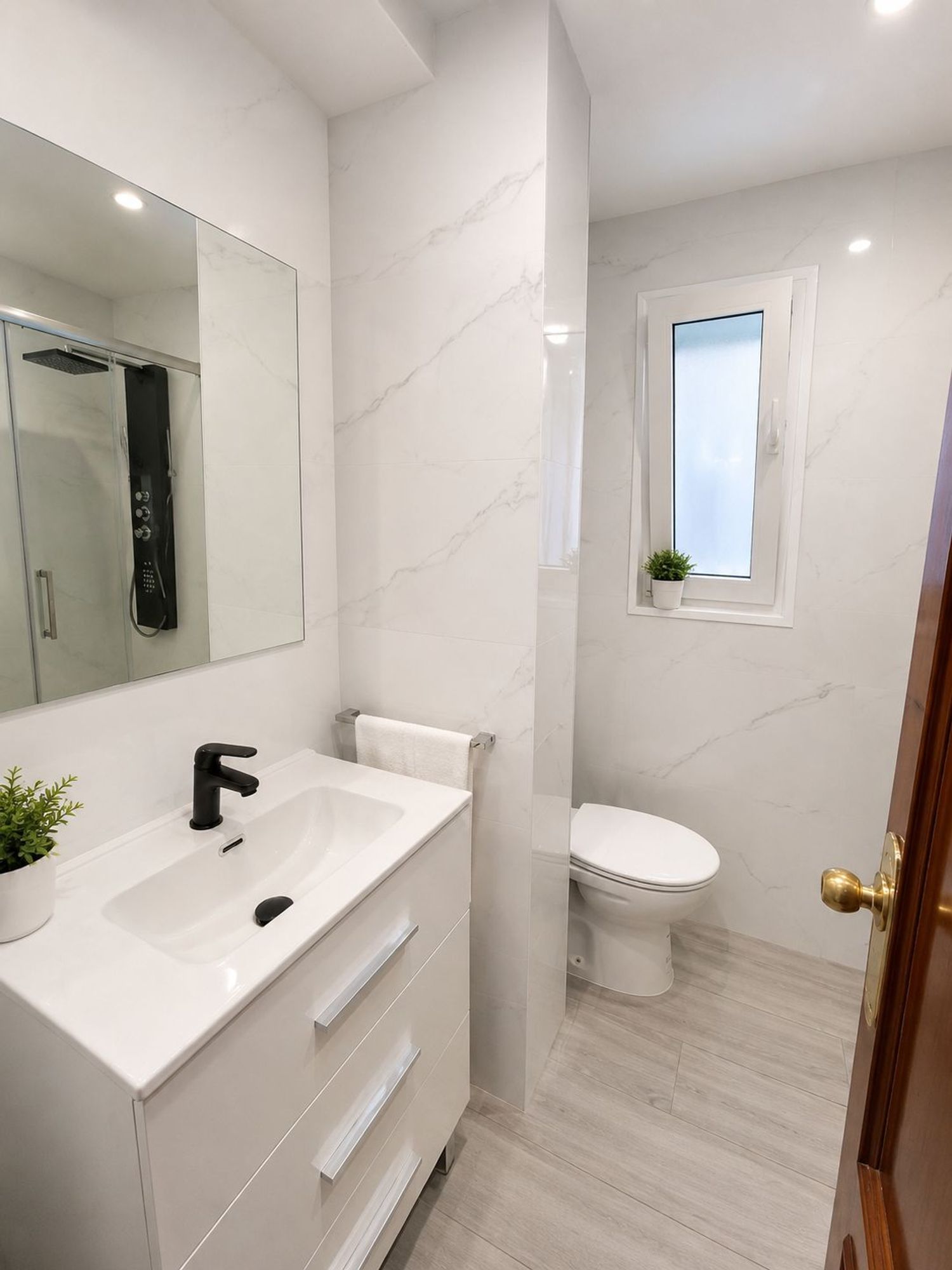 Piso en Pasaje Aguilar de la Frontera, 10, Sector sur - Santa Cruz - Foto 2