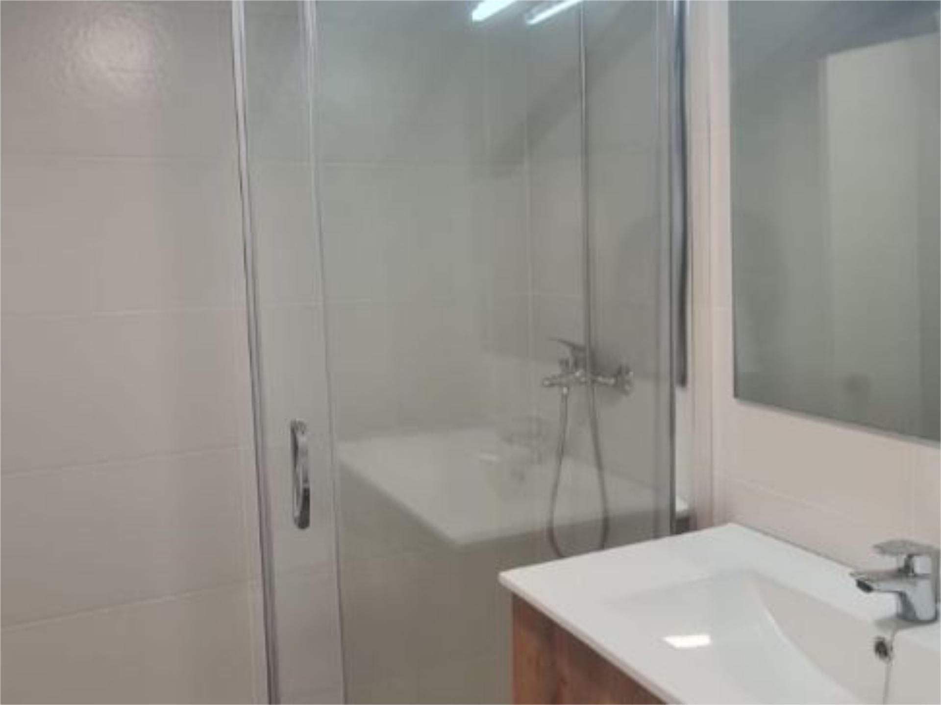 Dúplex en  Calle del Puerto Canfranc 1 - Foto 18