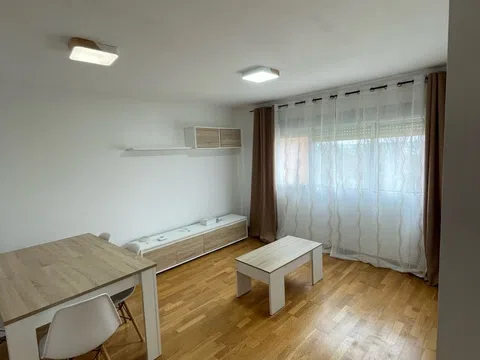 Piso en calle Francisco Ferrer, 1